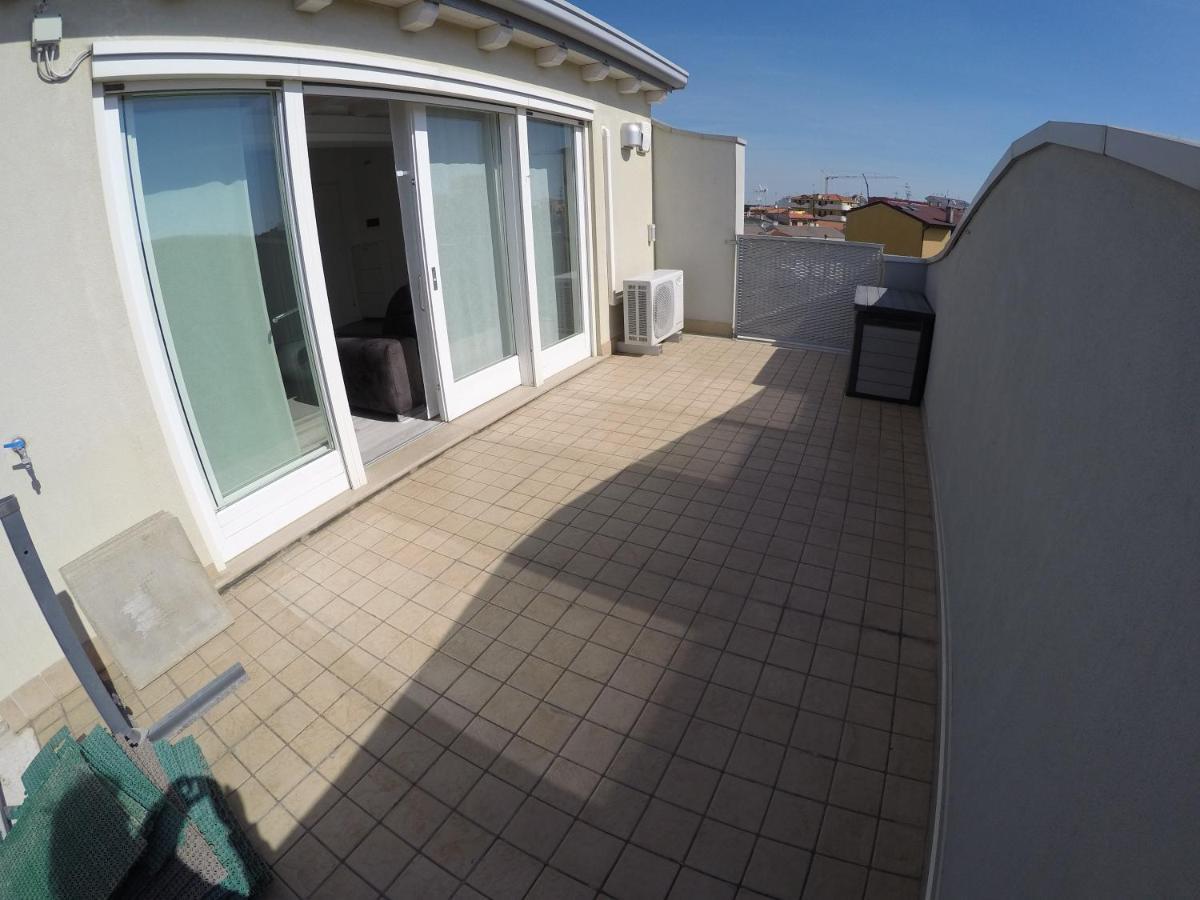 Ferienwohnung Attico Margherita - Agenzia Cocal Caorle Exterior foto